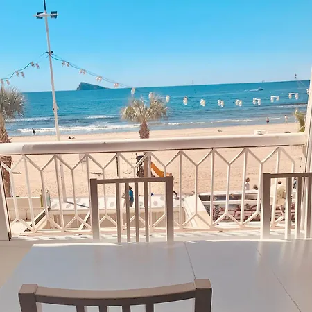 Iª Linea Playa Levante, بينايدورم