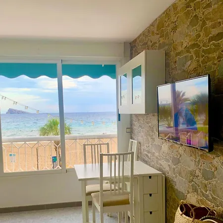 Iª Linea Playa Levante, بينايدورم