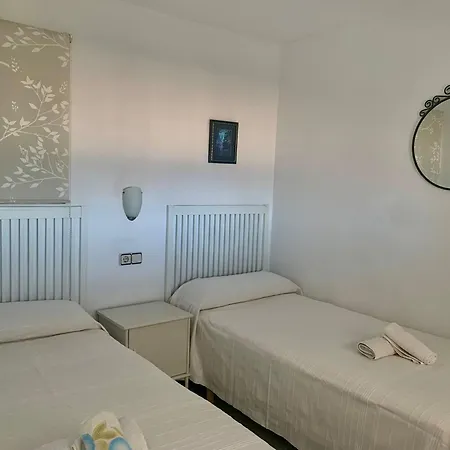 דירה Iª Linea Playa Levante, *